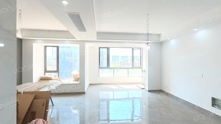 江晨东望二手房实景图