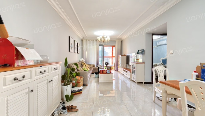 云报华府二手房实景图