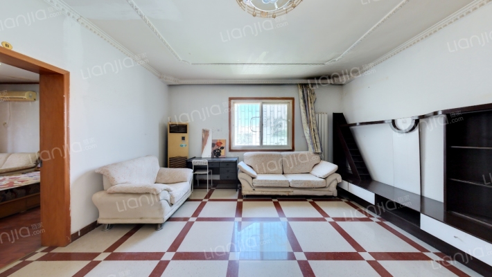 西安卫生学校家属院二手房实景图