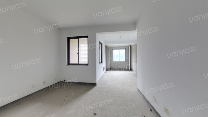 良熟新苑二手房实景图