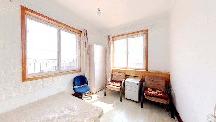 优秀巷二手房实景图