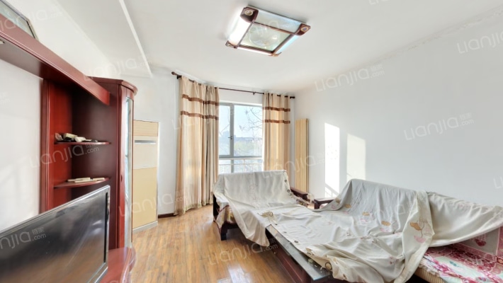 西钞沁园二手房实景图