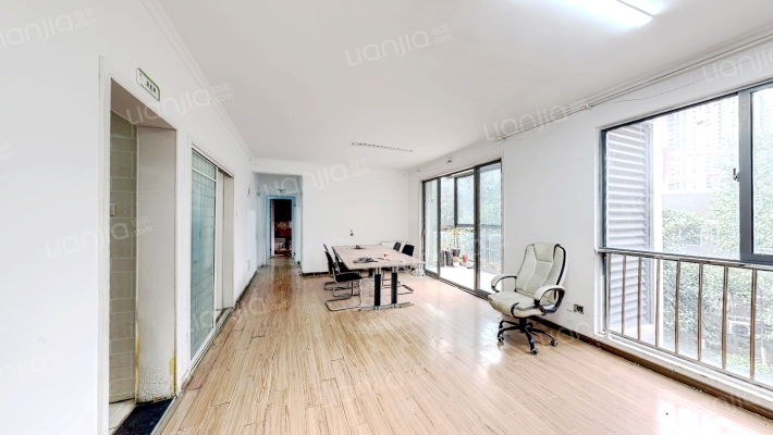 滨湖世纪城徽杰苑二手房实景图