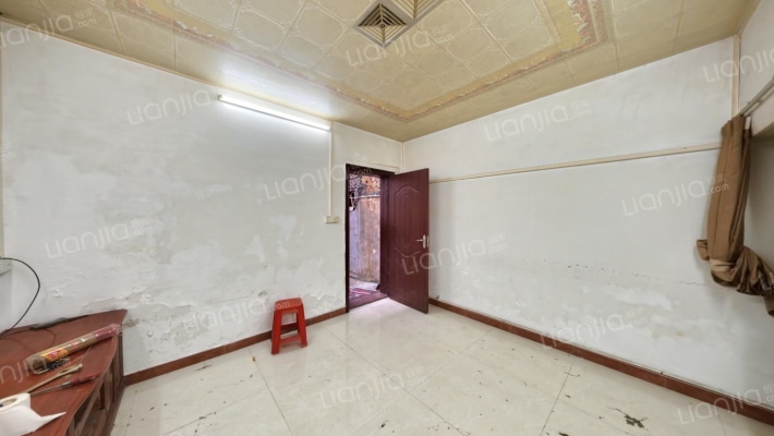 新沙坊路二手房实景图