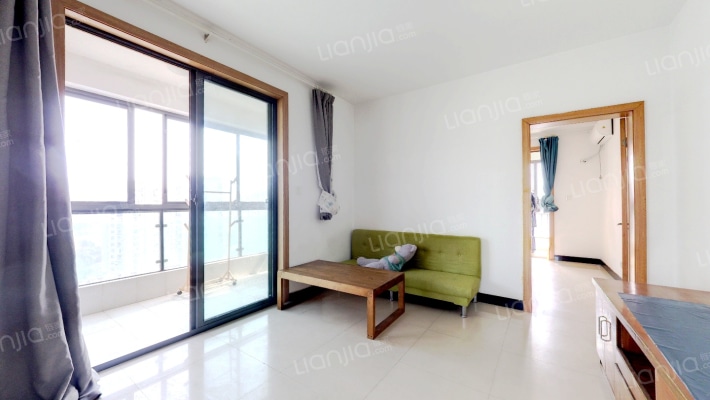 东港嘉苑三区二手房实景图