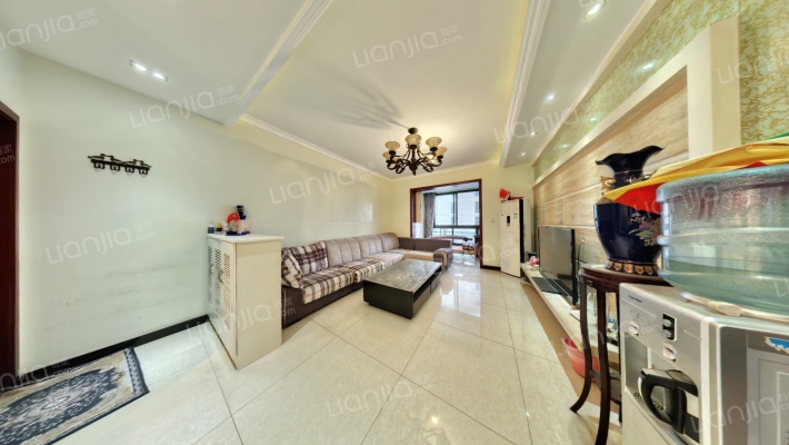 精城名典二手房实景图