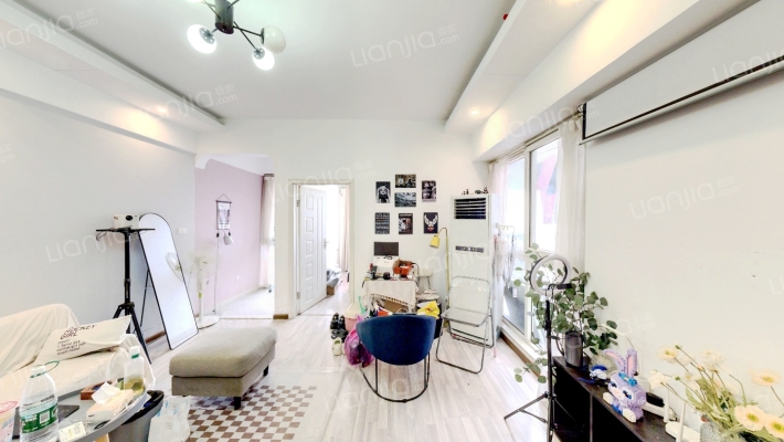 巴黎公舍二手房实景图