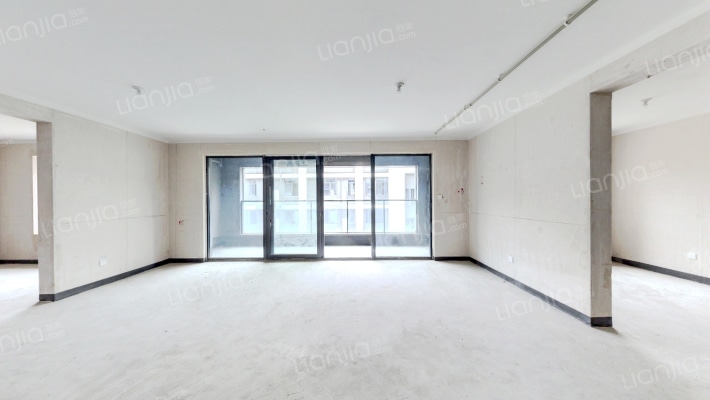 城央云府二手房实景图