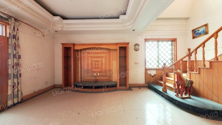 南方花园C2区二手房实景图