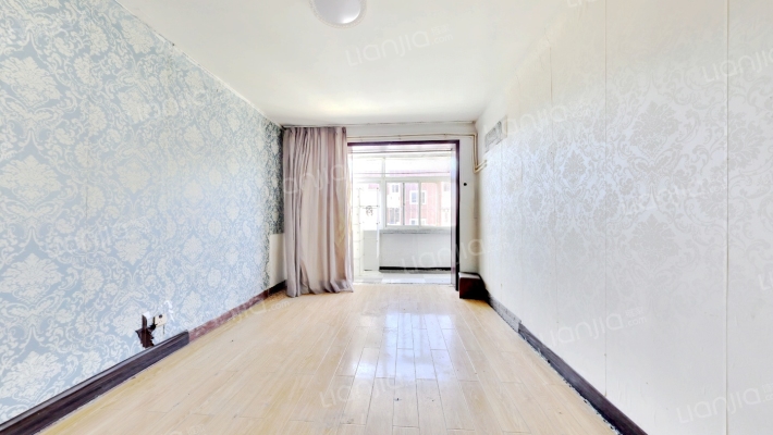 机场路北楼小区二手房实景图