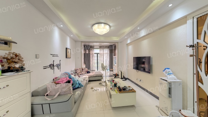 水木天成朝庭二手房实景图