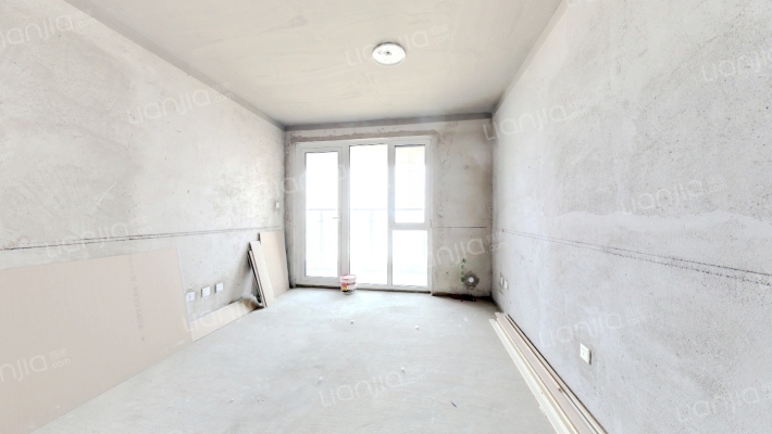 高铁馨苑二手房实景图