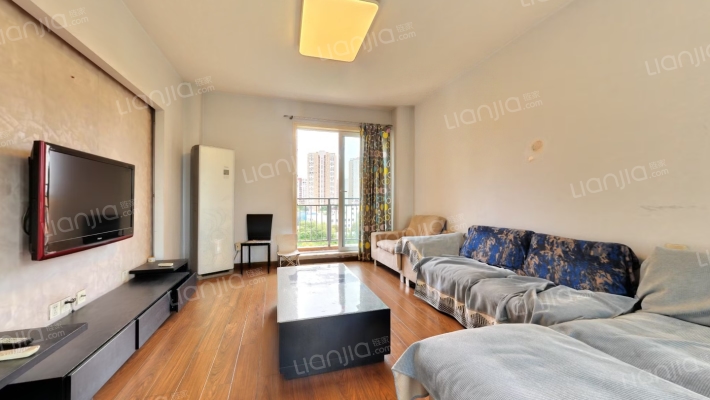 万科魅力之城二期二手房实景图