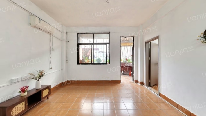 福源花园二手房实景图