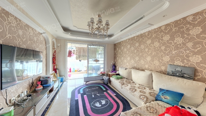 双龙花园中区二手房实景图