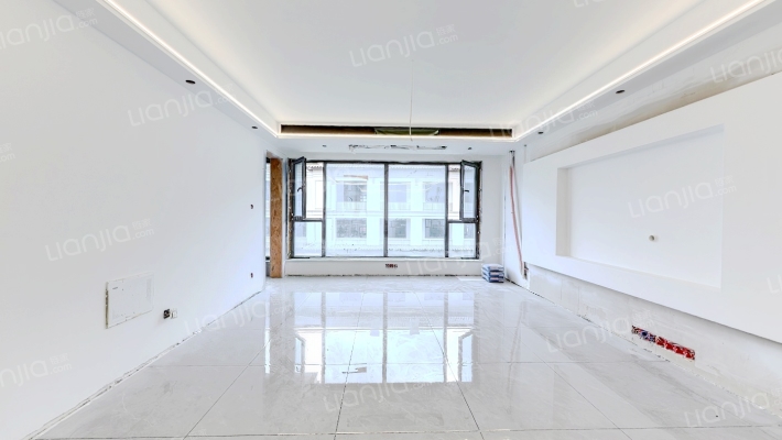 恒信风华尚品二手房实景图