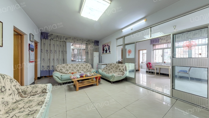 金属回收家属院二手房实景图