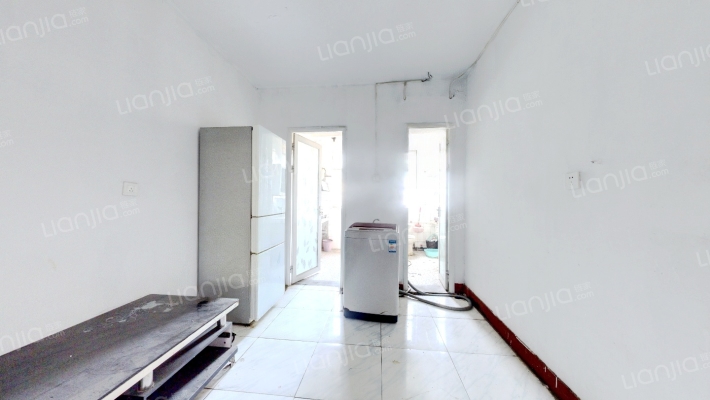 石炼第一生活区二手房实景图