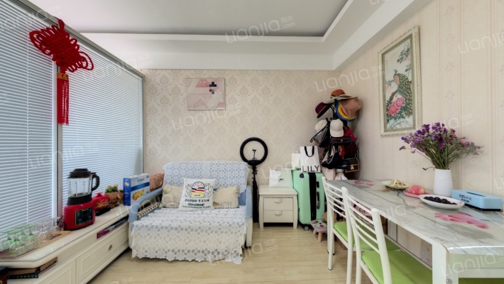 蚂蚁工坊二手房实景图