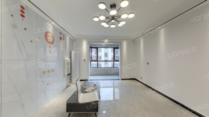 绿都褐石街区二手房实景图