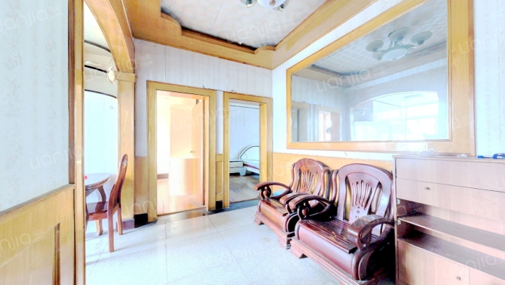 清江电机路22号二手房实景图