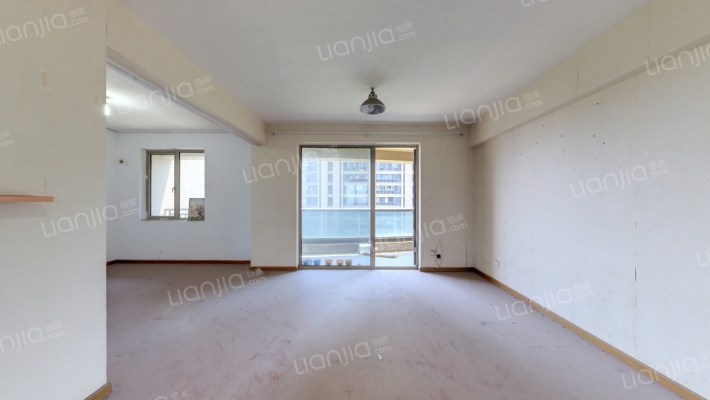 绿城·百合公寓（北区）二手房实景图