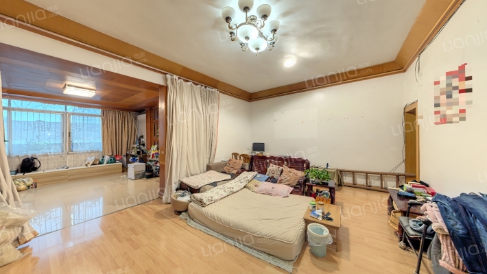 社保局宿舍二手房实景图