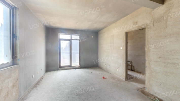 中国城乡逅海二手房实景图