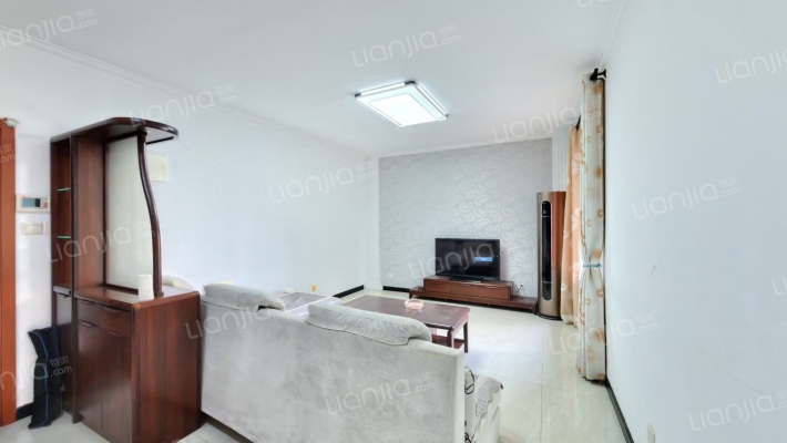 西岸国际花园西苑二手房实景图