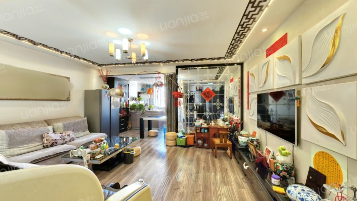 龙腾名邸二手房实景图