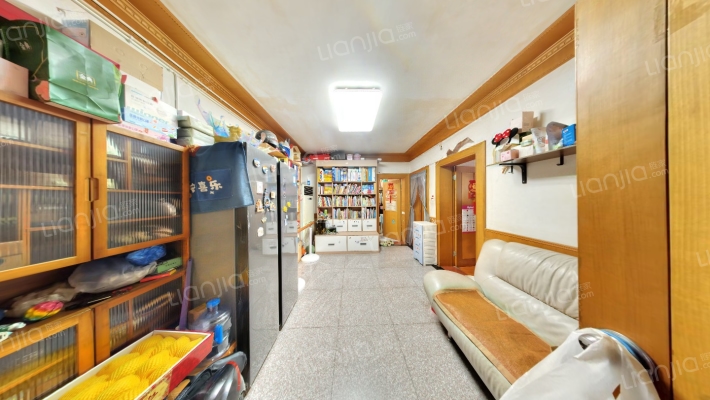 市工商局宿舍二手房实景图