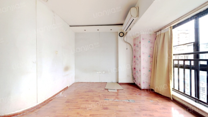 曼哈顿自然派二手房实景图