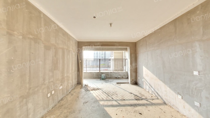 蓝天澜湖小镇二手房实景图