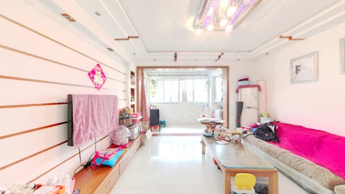 天成小区二手房实景图