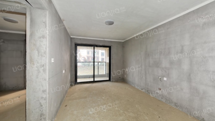 永威双鹤湖畔二手房实景图