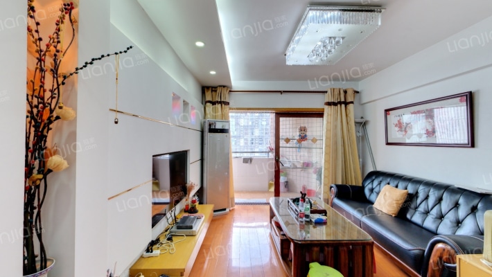 石鸿花园二手房实景图