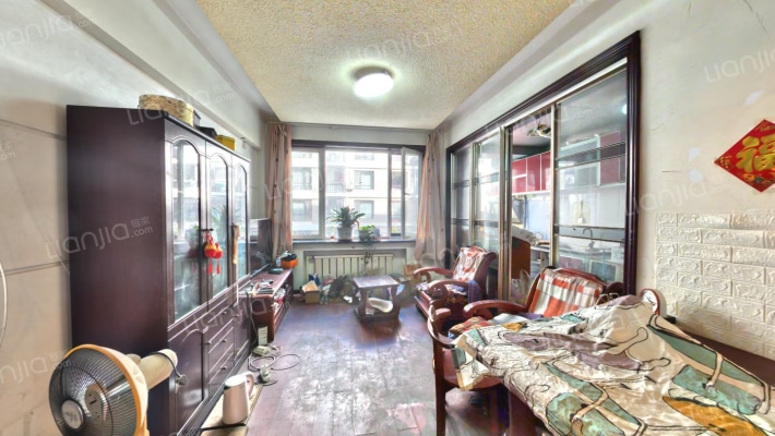 隽佳欣苑二手房实景图