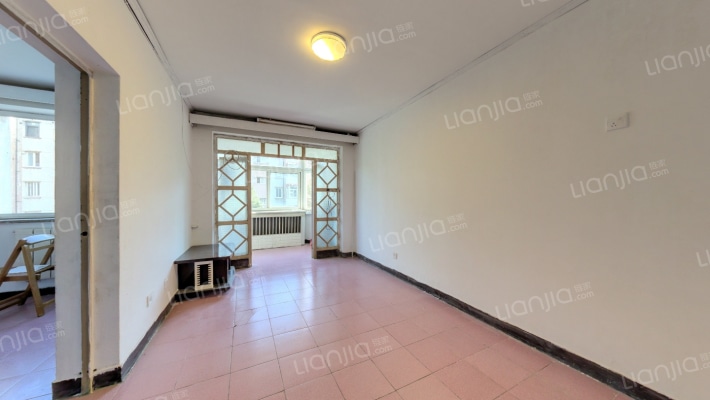 环山村二手房实景图