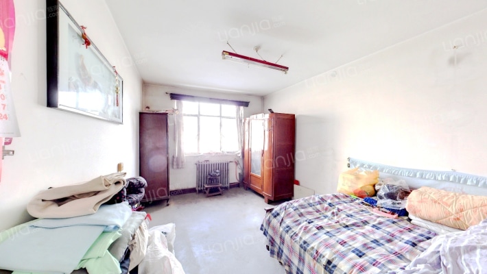 南江东里二手房实景图