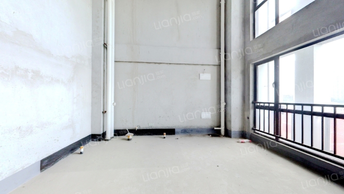 青年说二手房实景图