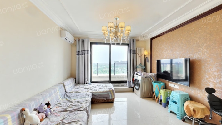 恒大帝景南苑二手房实景图