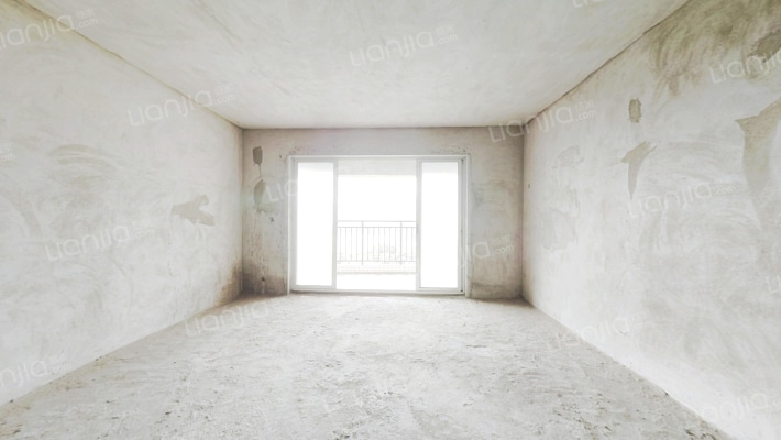 临湖雅居二手房实景图