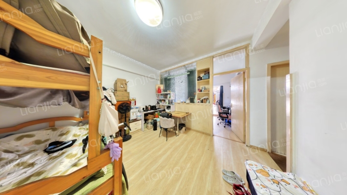 秀城二手房实景图