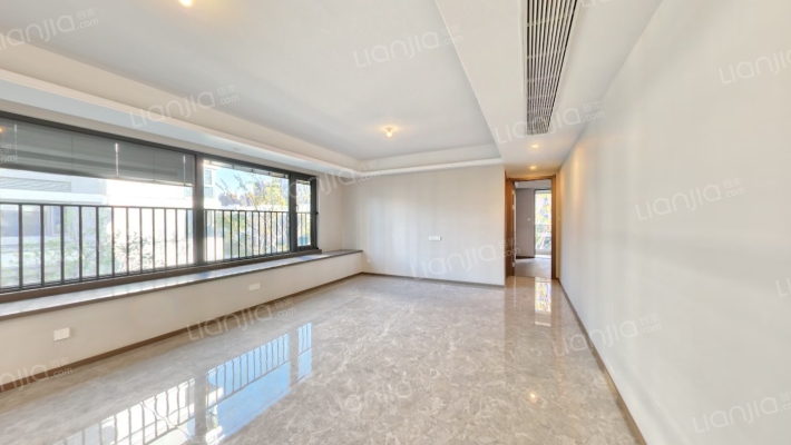 荷禹宸府二手房实景图