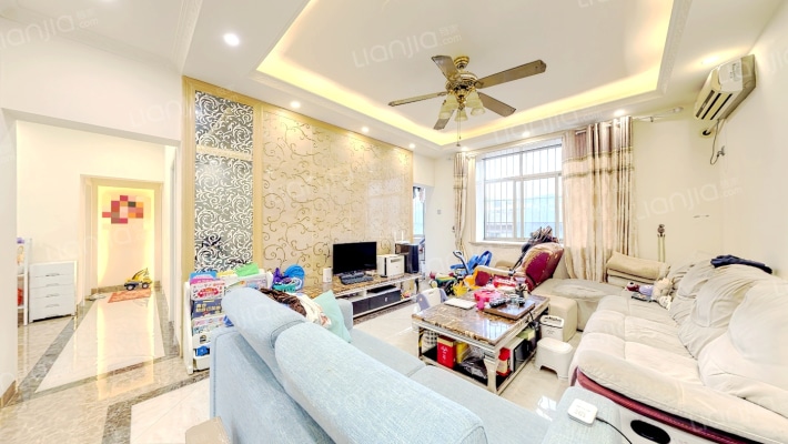 福永龙腾阁二手房实景图