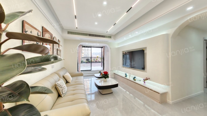 联发龙洲湾一号C区二手房实景图