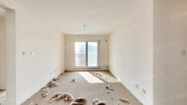 旭辉十九城邦二手房实景图