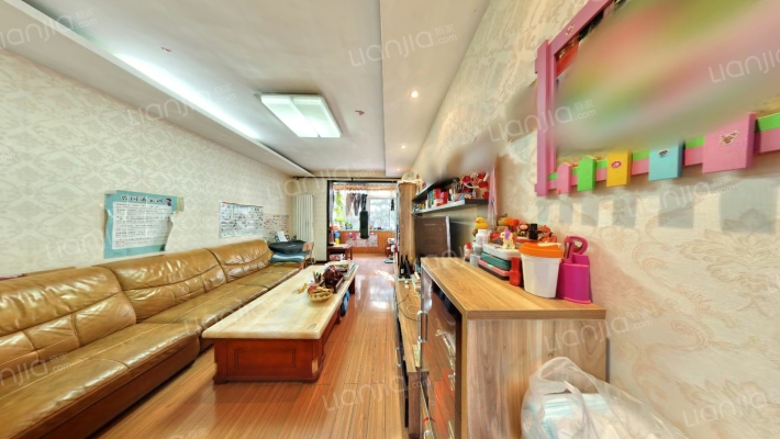 广电小区长胜街院区二手房实景图