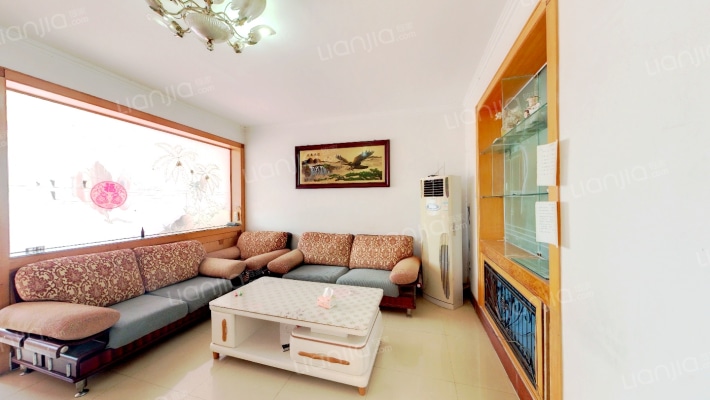 怡教园二手房实景图