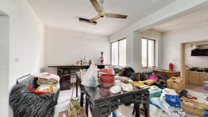 景范小区二手房实景图